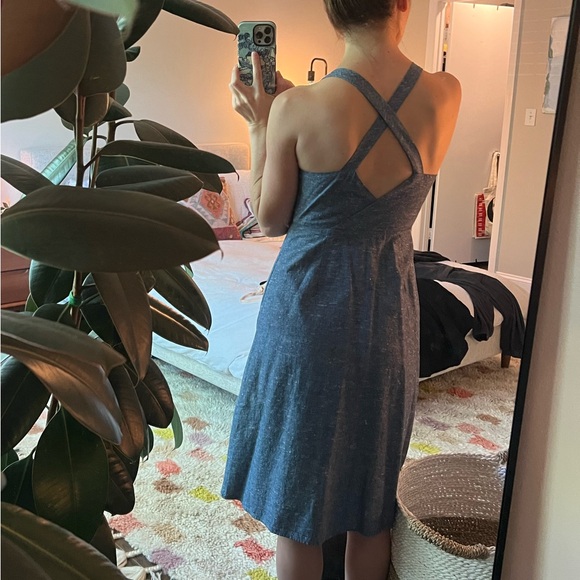 Madewell chambray midi dress - Picture 2 of 8